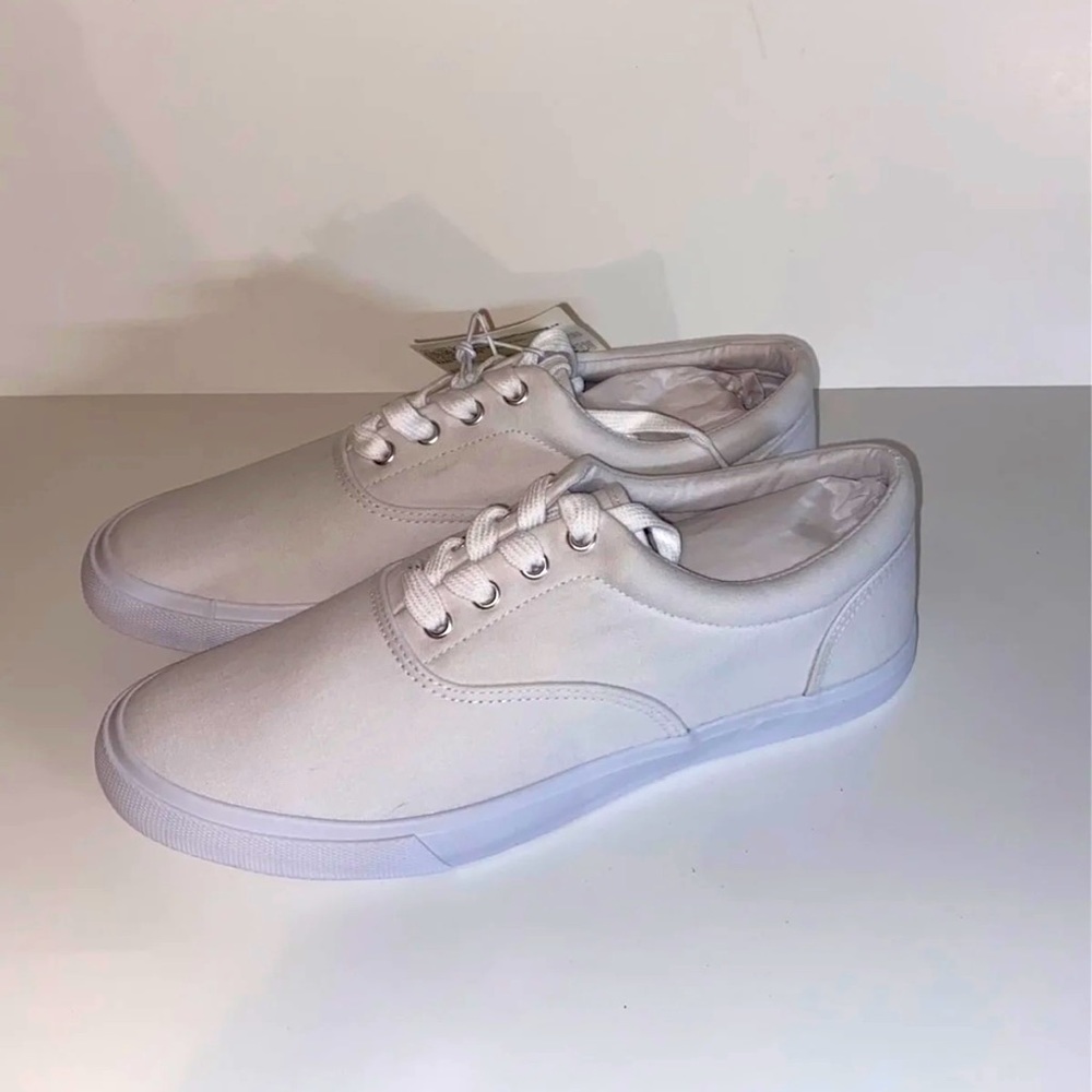 New Amazon essentials men’s casual sneaker